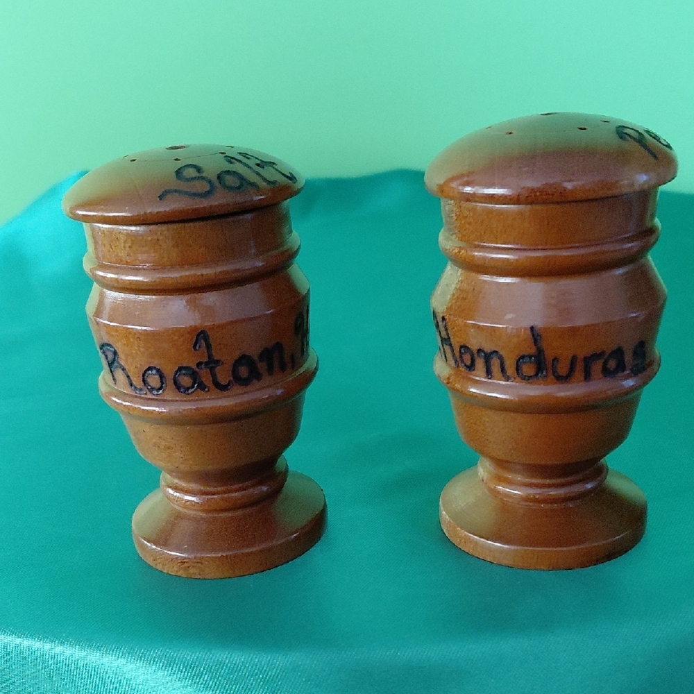 Roatan, Honduras  Salt and Pepper Shakers